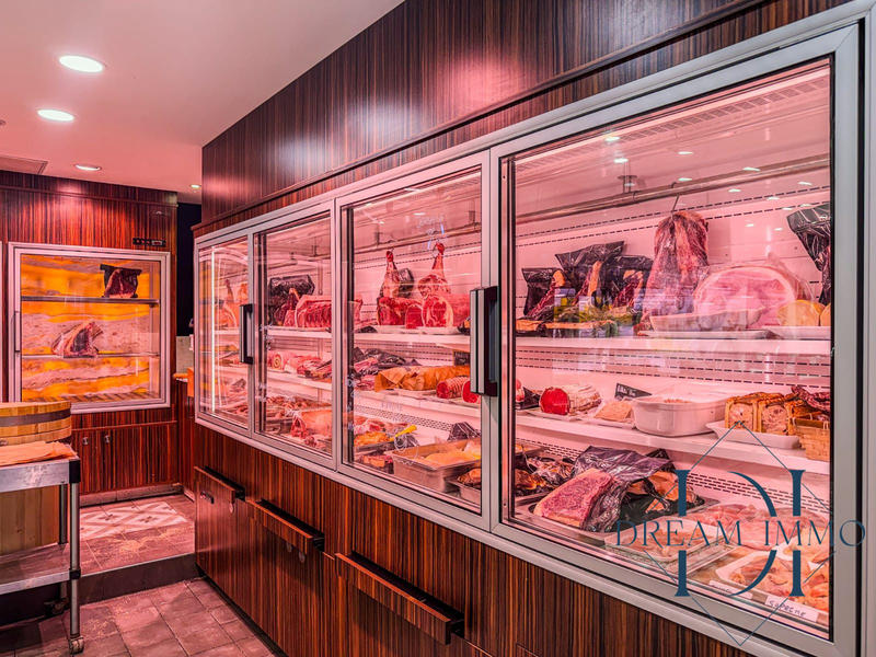 Fonds de commerce - 121 m²