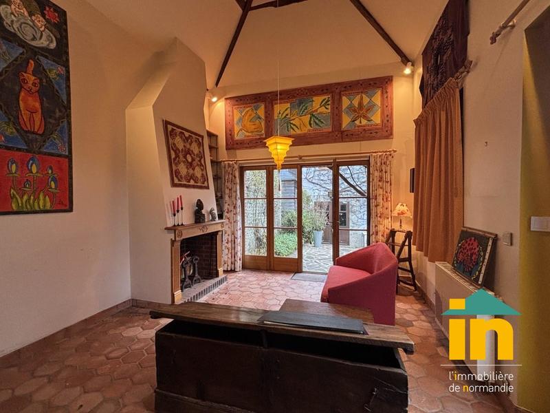 Maison de ville - 262 m² - 11 pièces