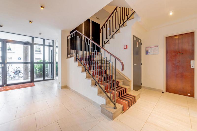 Studio - 27 m² - 1 pièce