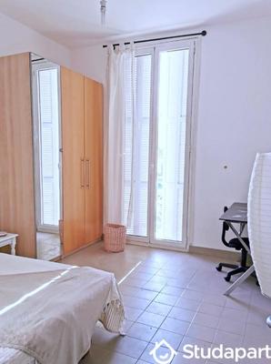 Chambre - 9 m² - 1 pièce