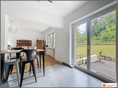 Maison - 200 m² - 8 pièces