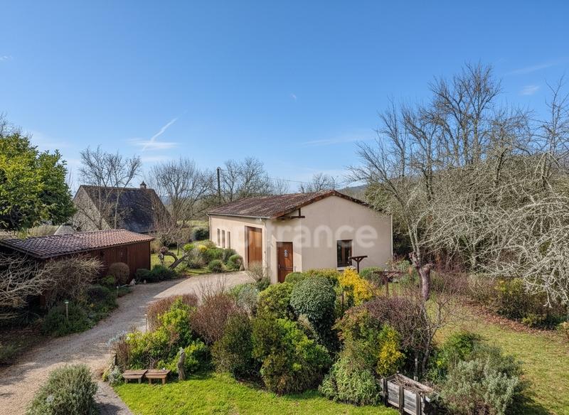 Maison - 151 m² - 6 pièces