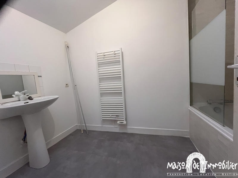 Immeuble - 106 m² - 4 pièces