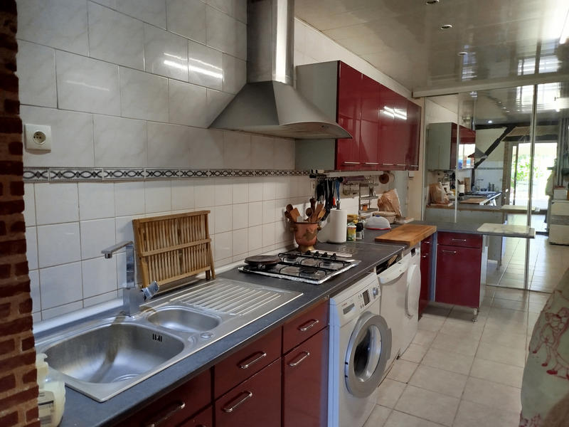 Maison - 215 m² - 6 pièces