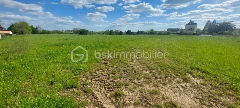 Terrain constructible - 870 m²
