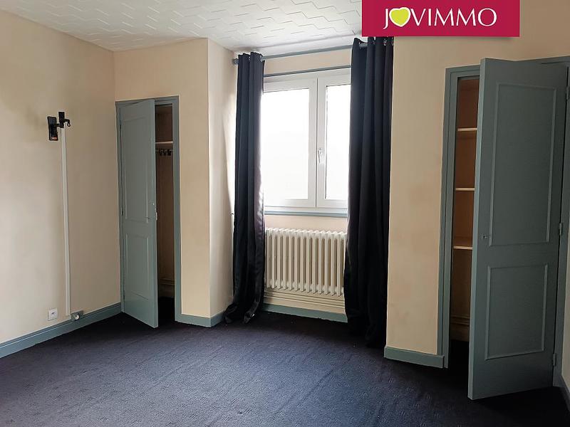 Maison - 725 m² - 28 pièces