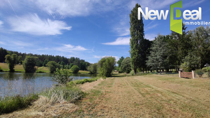 Maison - 217 m² - 6 pièces