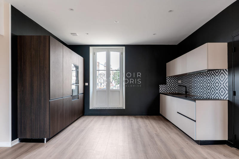 Appartement - 82 m² - 4 pièces