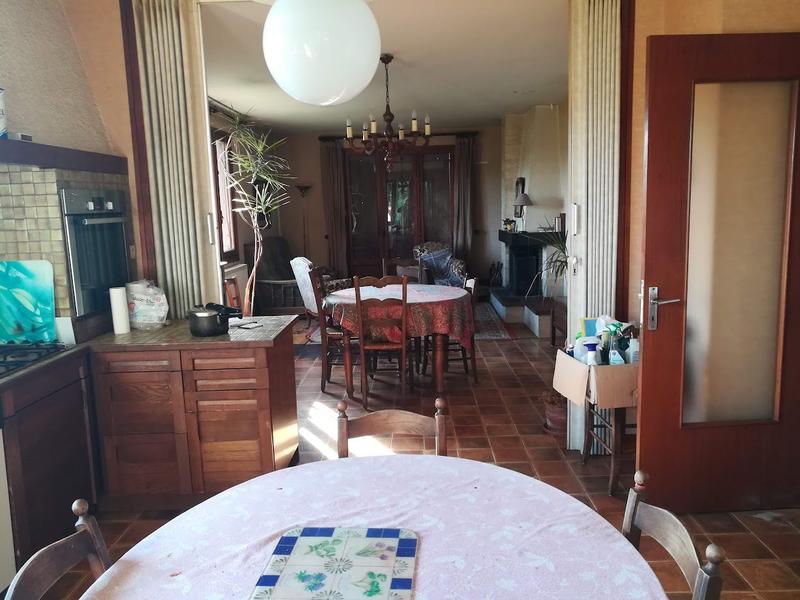 Maison - 117 m² - 8 pièces