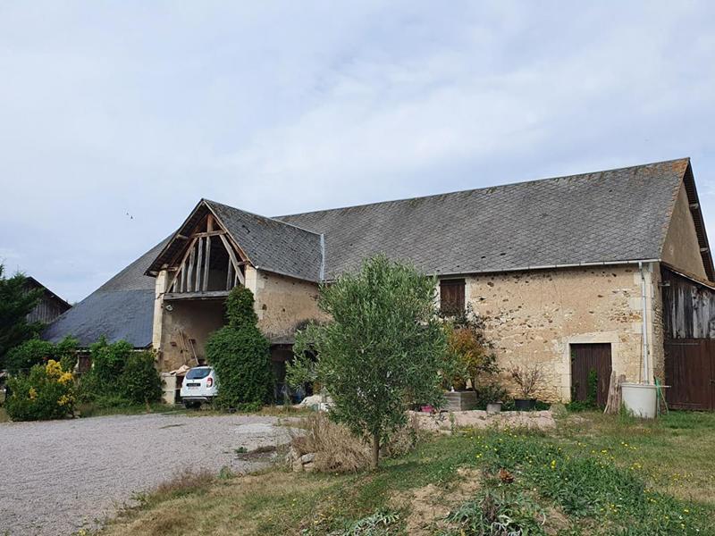 Corps de ferme - 240 m² - 11 pièces