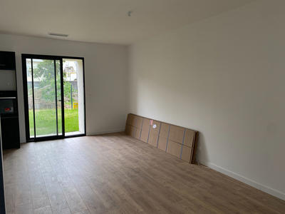 Maison - 102 m² - 4 pièces