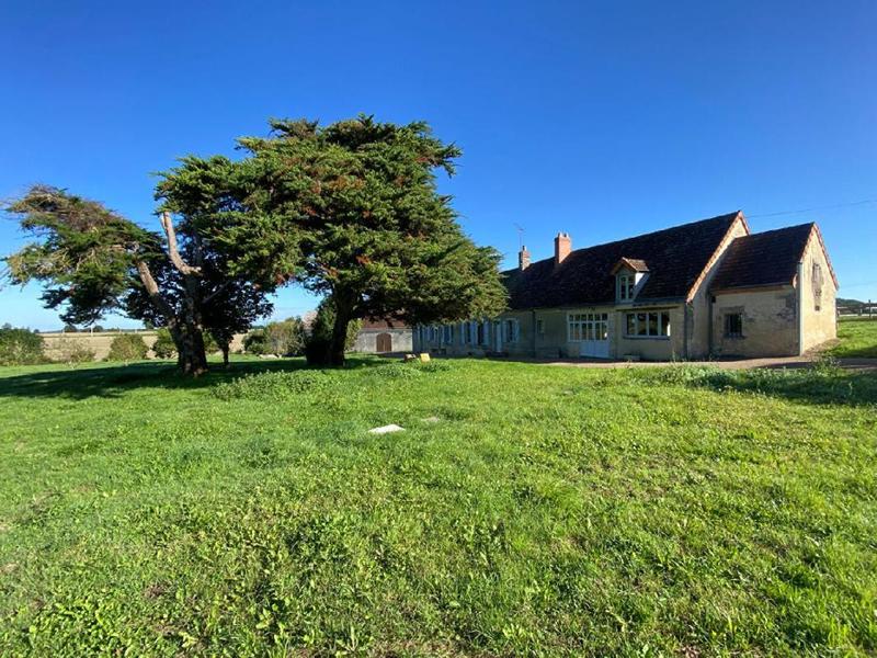 Maison - 313 m² - 6 pièces