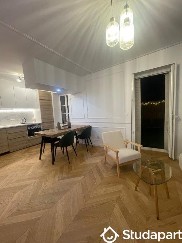 Appartement - 60 m² - 3 pièces