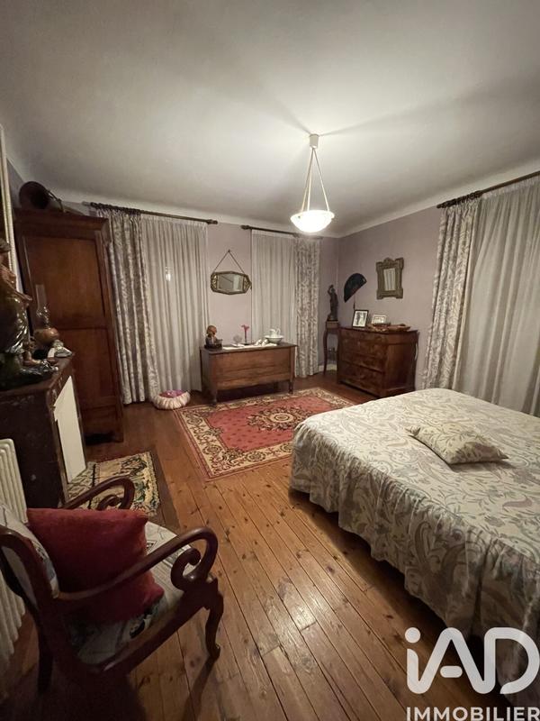 Maison - 161 m² - 5 pièces