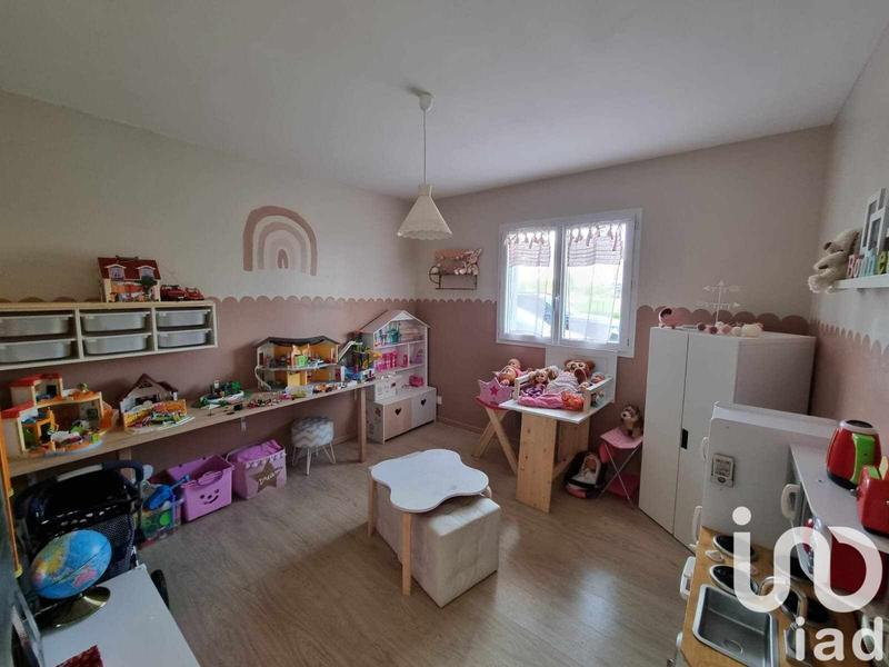 Maison - 200 m² - 7 pièces