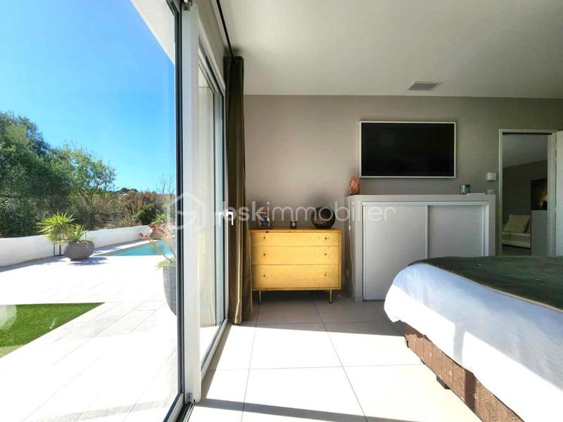 Villa - 145 m² - 6 pièces