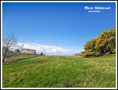 Terrain constructible - 2 396 m²