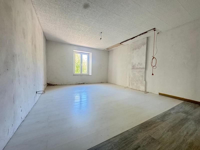 Maison - 190 m² - 9 pièces