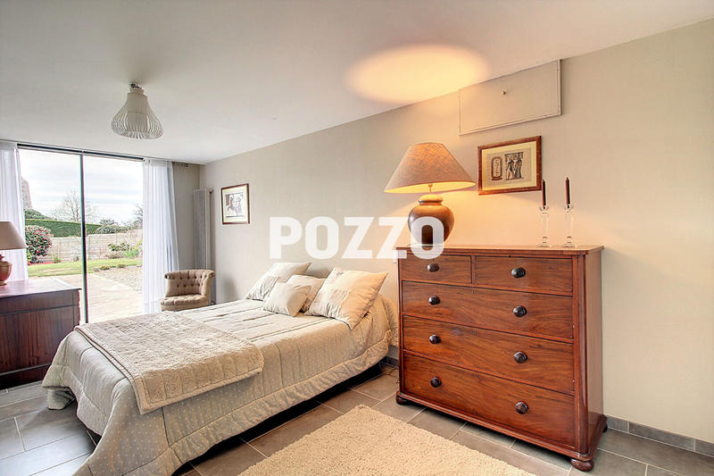 Maison - 286 m² - 7 pièces