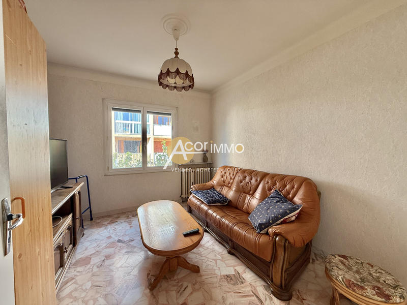 Maison - 210 m² - 9 pièces