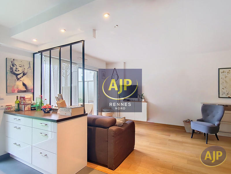 Appartement - 91 m² - 4 pièces