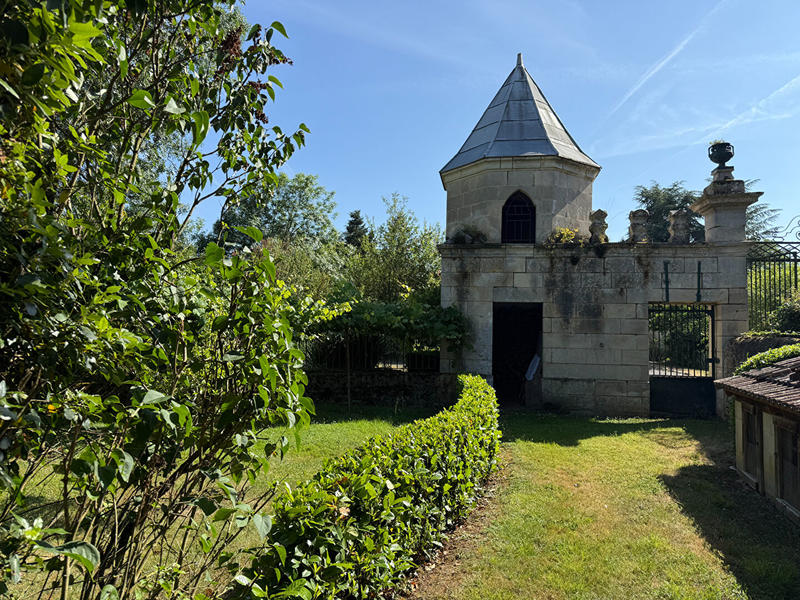 Maison - 152 m² - 6 pièces