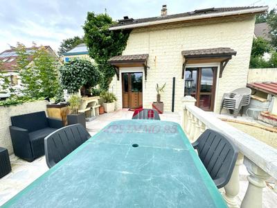 Maison - 117 m² - 7 pièces