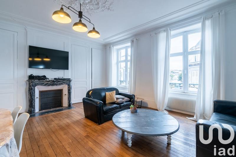 Appartement - 150 m² - 5 pièces