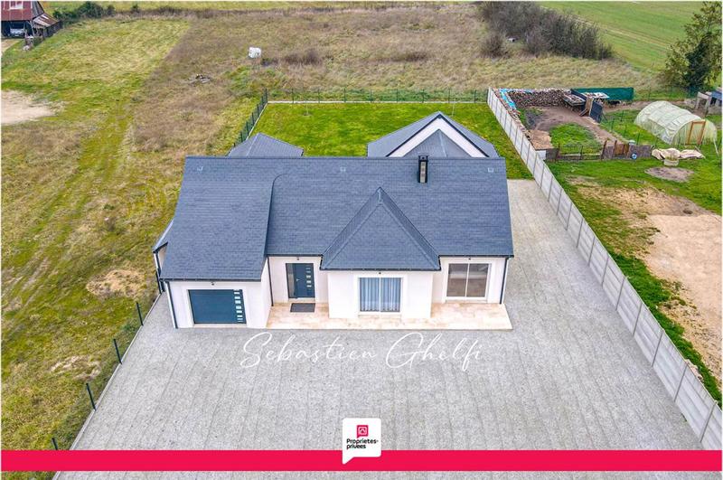 Maison - 138 m² - 7 pièces