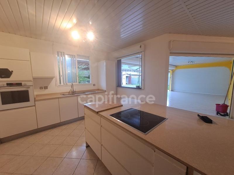 Maison - 189 m² - 5 pièces