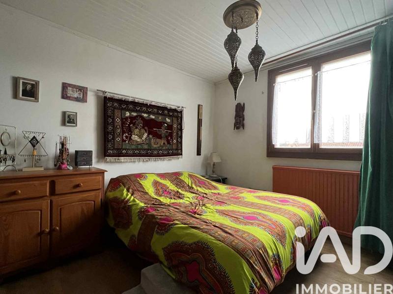 Maison - 99 m² - 4 pièces