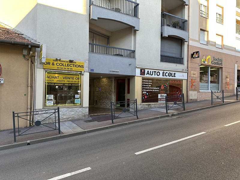 Local commercial - 52 m²