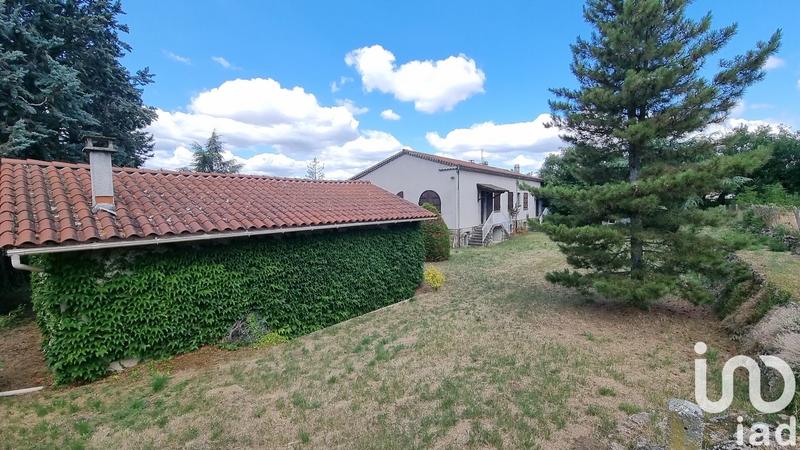 Maison - 216 m² - 11 pièces