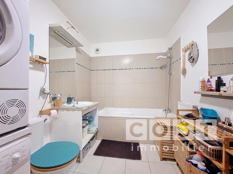 Appartement - 84 m² - 4 pièces