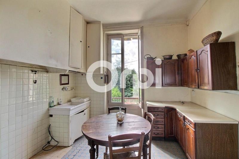 Maison - 190 m² - 5 pièces