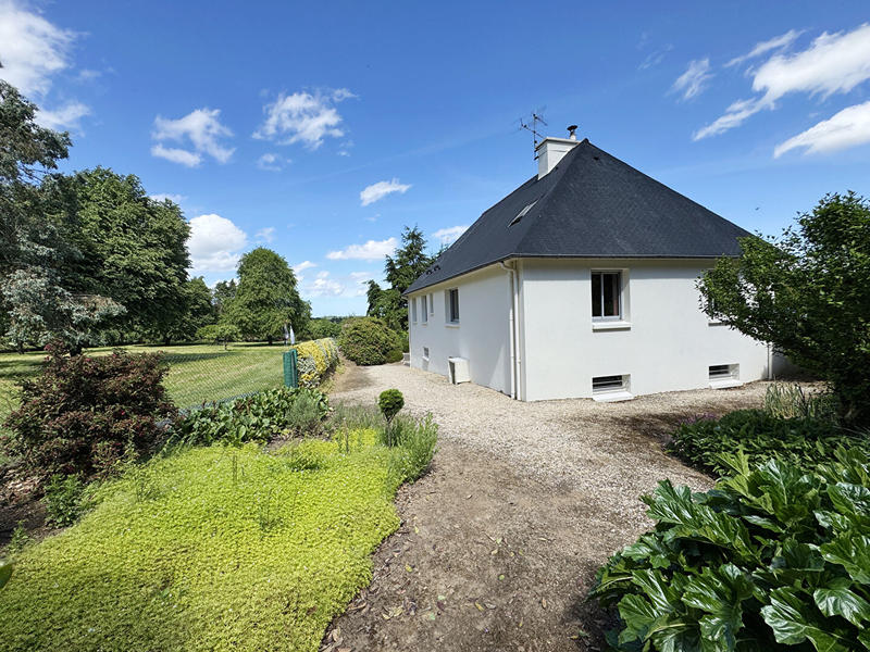 Maison - 151 m² - 6 pièces