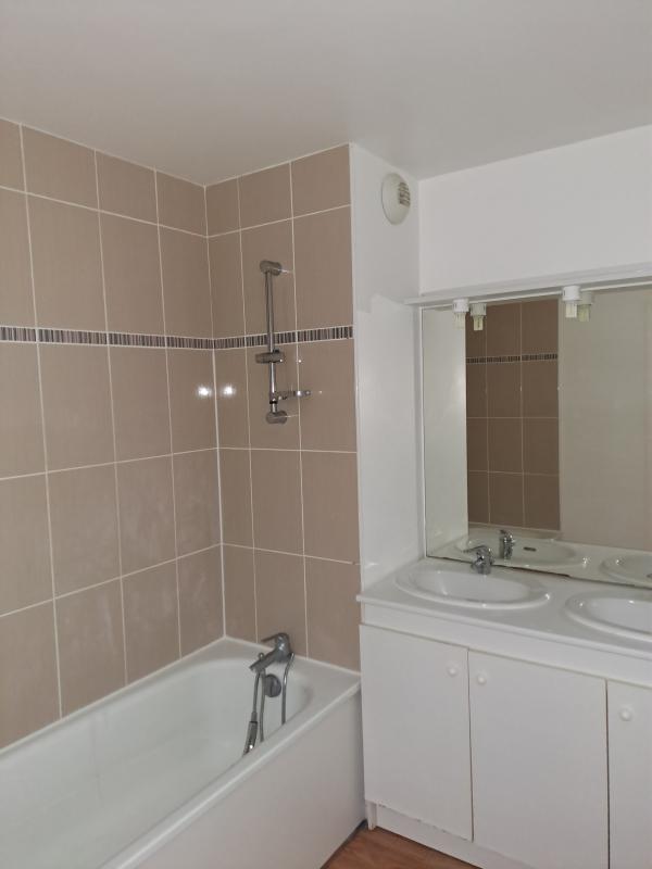 Appartement - 79 m² - 3 pièces