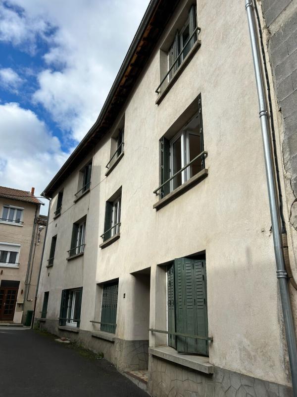 Immeuble - 238 m² - 8 pièces