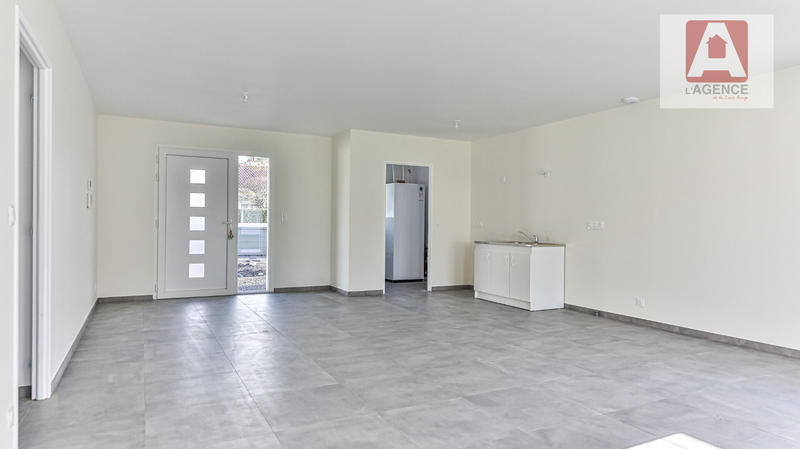 Maison - 105 m² - 4 pièces