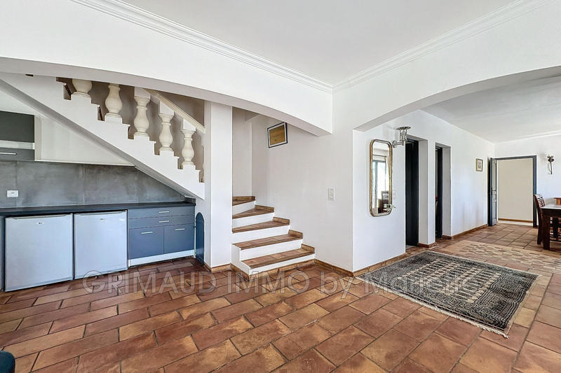 Villa - 151 m² - 6 pièces