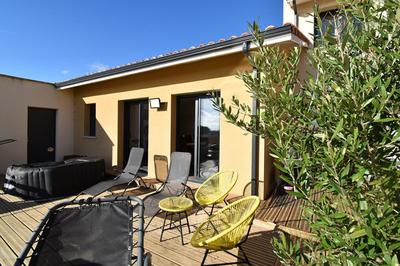 Maison - 160 m² - 8 pièces