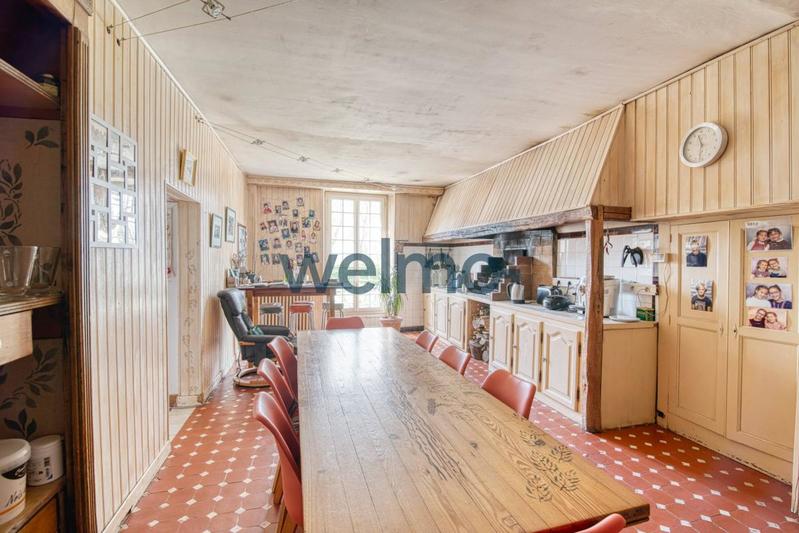 Propriété - 600 m² - 14 pièces