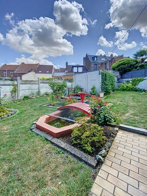 Maison - 175 m² - 7 pièces