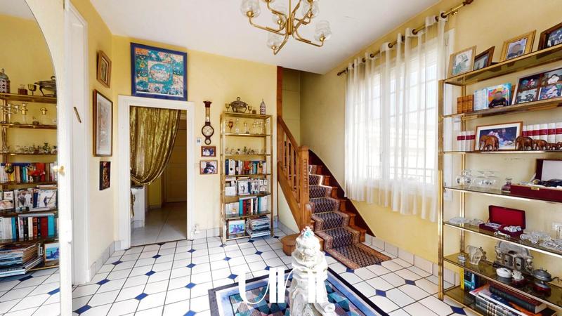 Maison - 172 m² - 7 pièces