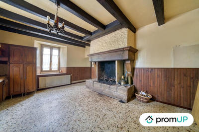 Maison - 200 m² - 8 pièces