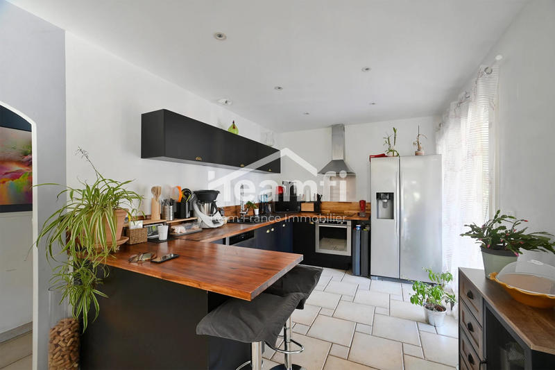 Maison - 115 m² - 4 pièces