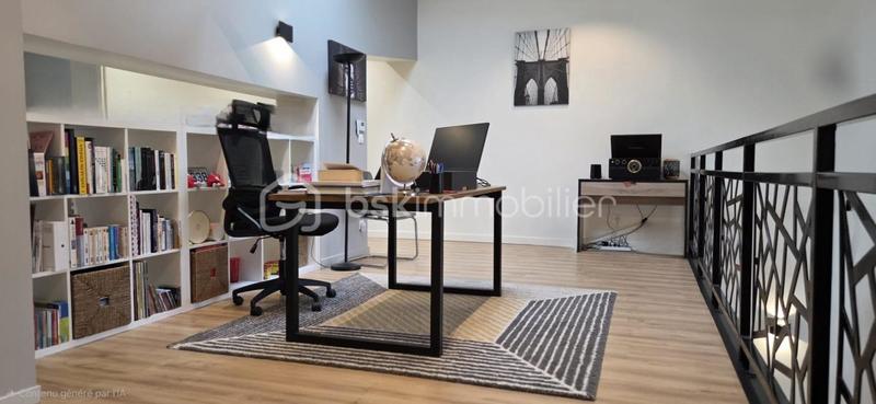 Loft - 175 m² - 4 pièces