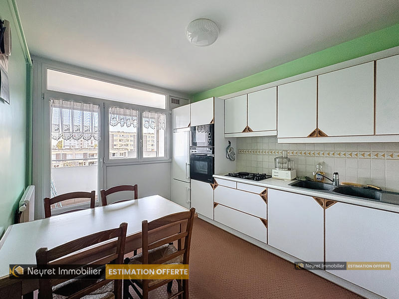 Appartement - 71 m² - 4 pièces