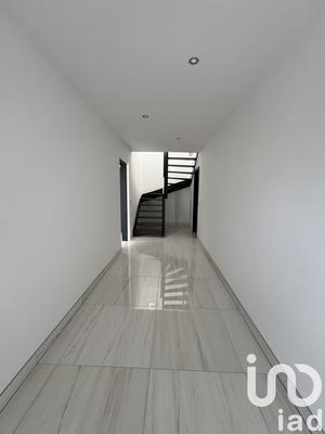 Maison - 162 m² - 5 pièces