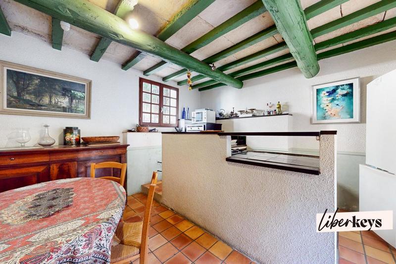 Maison de village - 226 m² - 9 pièces